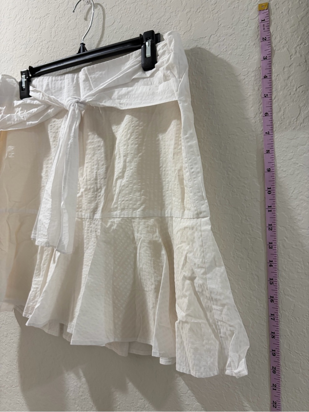 Club Monaco White Tie-Waist Ruffle Mini Skirt - Picture 3 of 4
